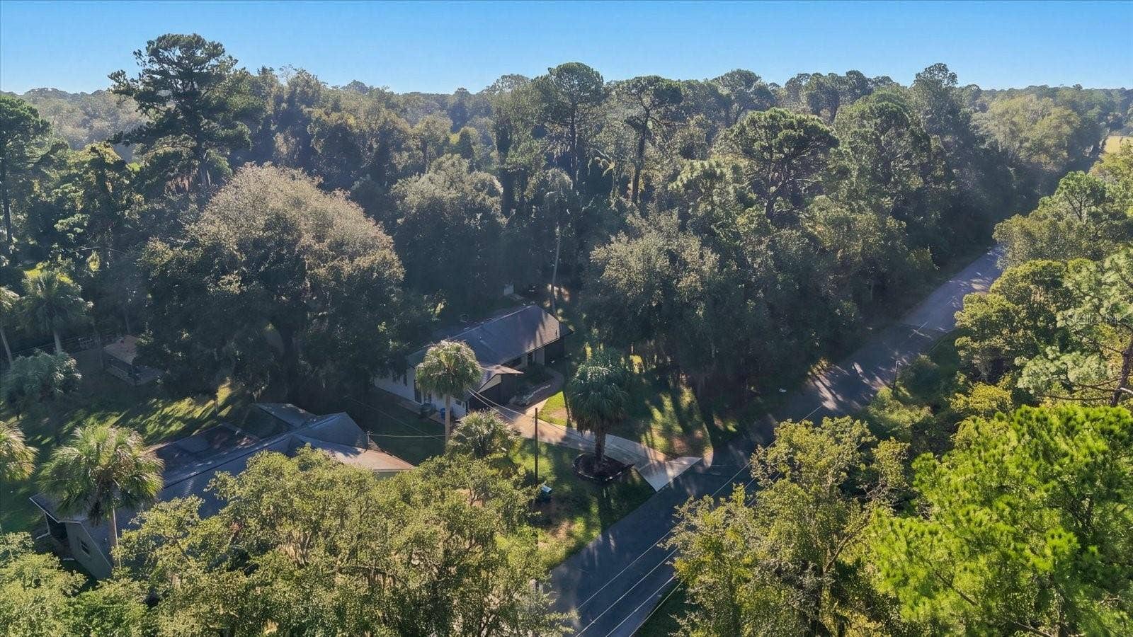 11129 W CEDAR LAKE DRIVE, Crystal River, FL 34428 11129 W CEDAR LAKE DRIVE, Crystal River, FL 34428
