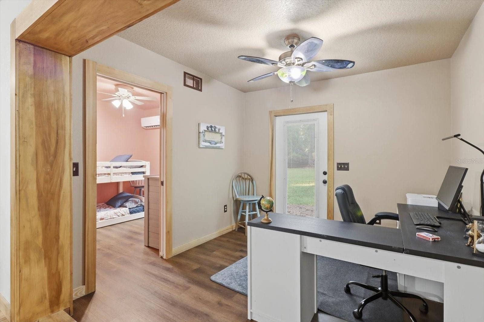 11129 W CEDAR LAKE DRIVE, Crystal River, FL 34428 Office