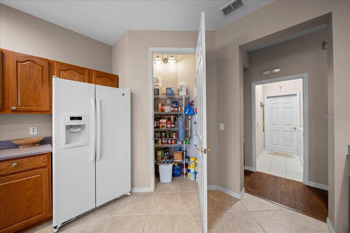 9312 SW 93RD CIRCLE, Ocala, FL 34481