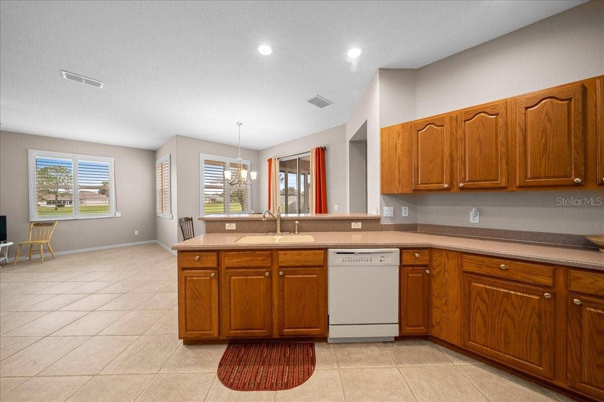 9312 SW 93RD CIRCLE, Ocala, FL 34481