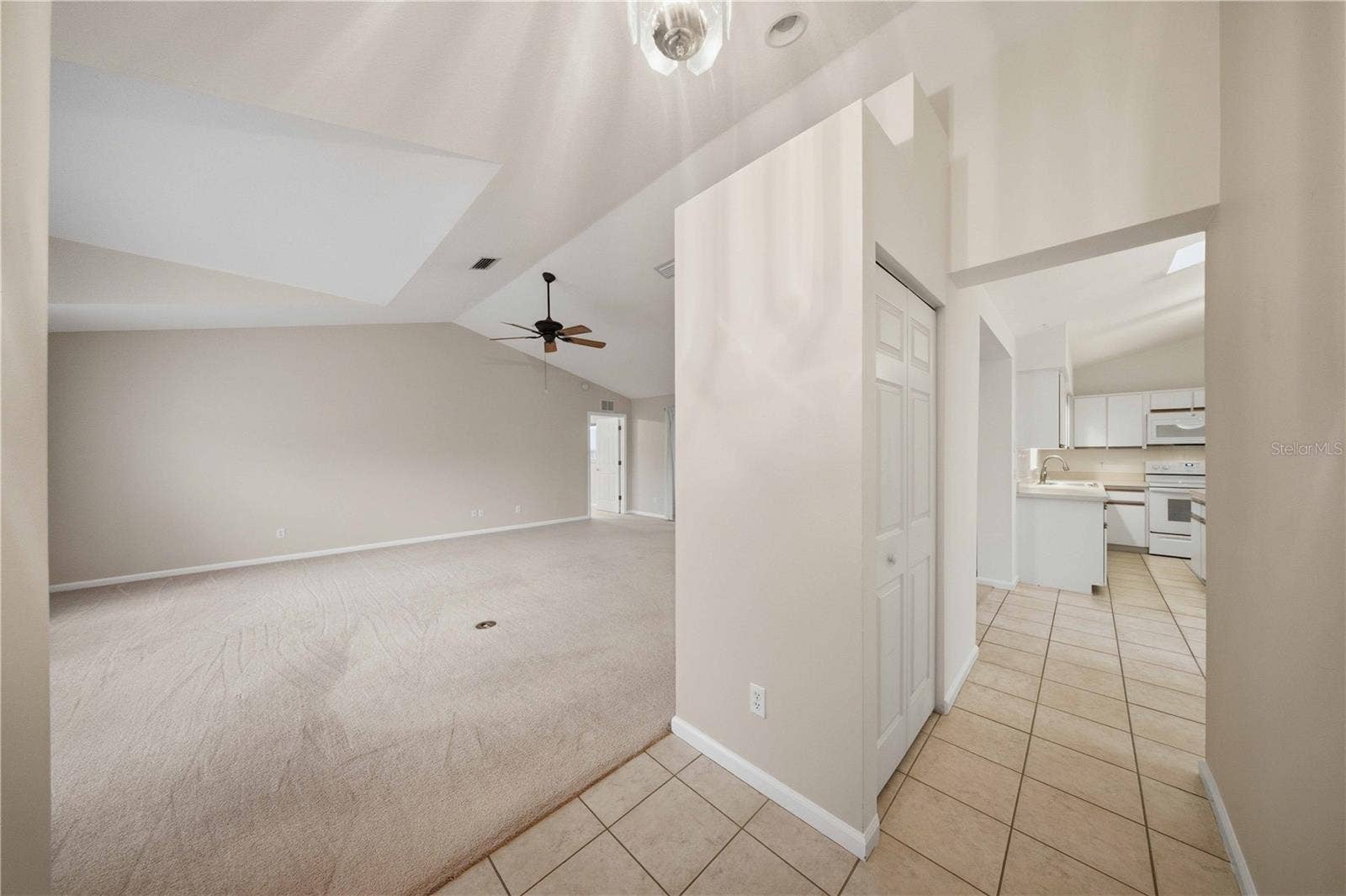 5126 NW 21ST LOOP, Ocala, FL 34482 Entry foyer with closet