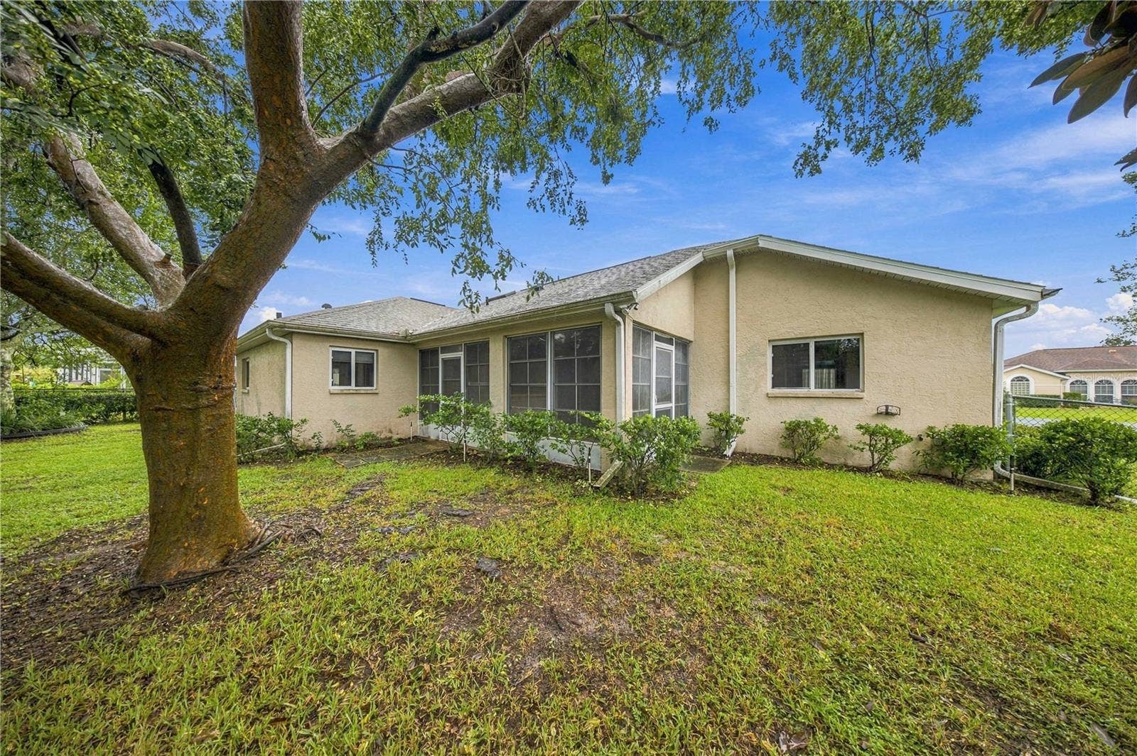 5126 NW 21ST LOOP, Ocala, FL 34482 Fenced backyard