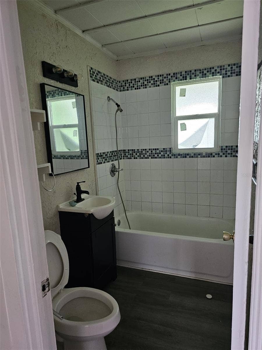 609 NE 8TH AVENUE, Ocala, FL 34470