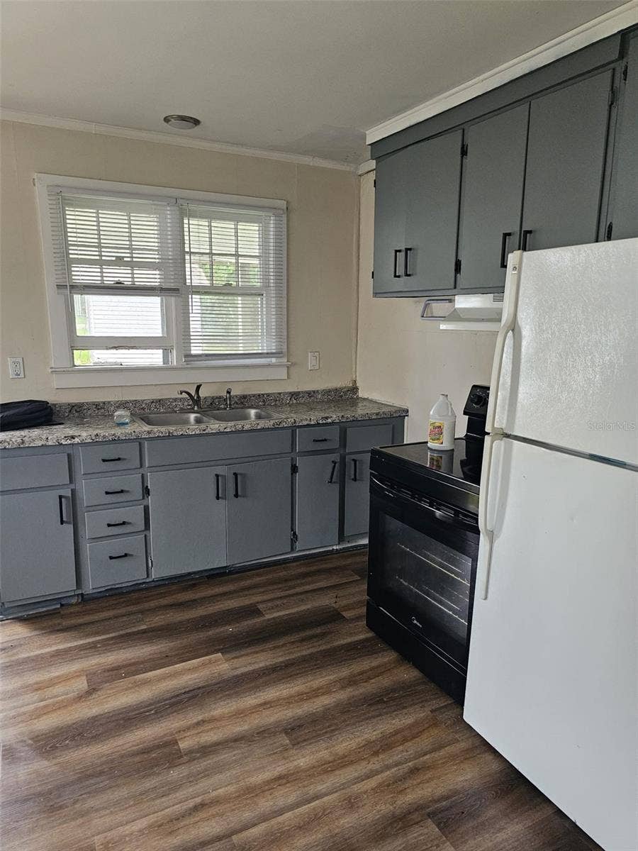 609 NE 8TH AVENUE, Ocala, FL 34470