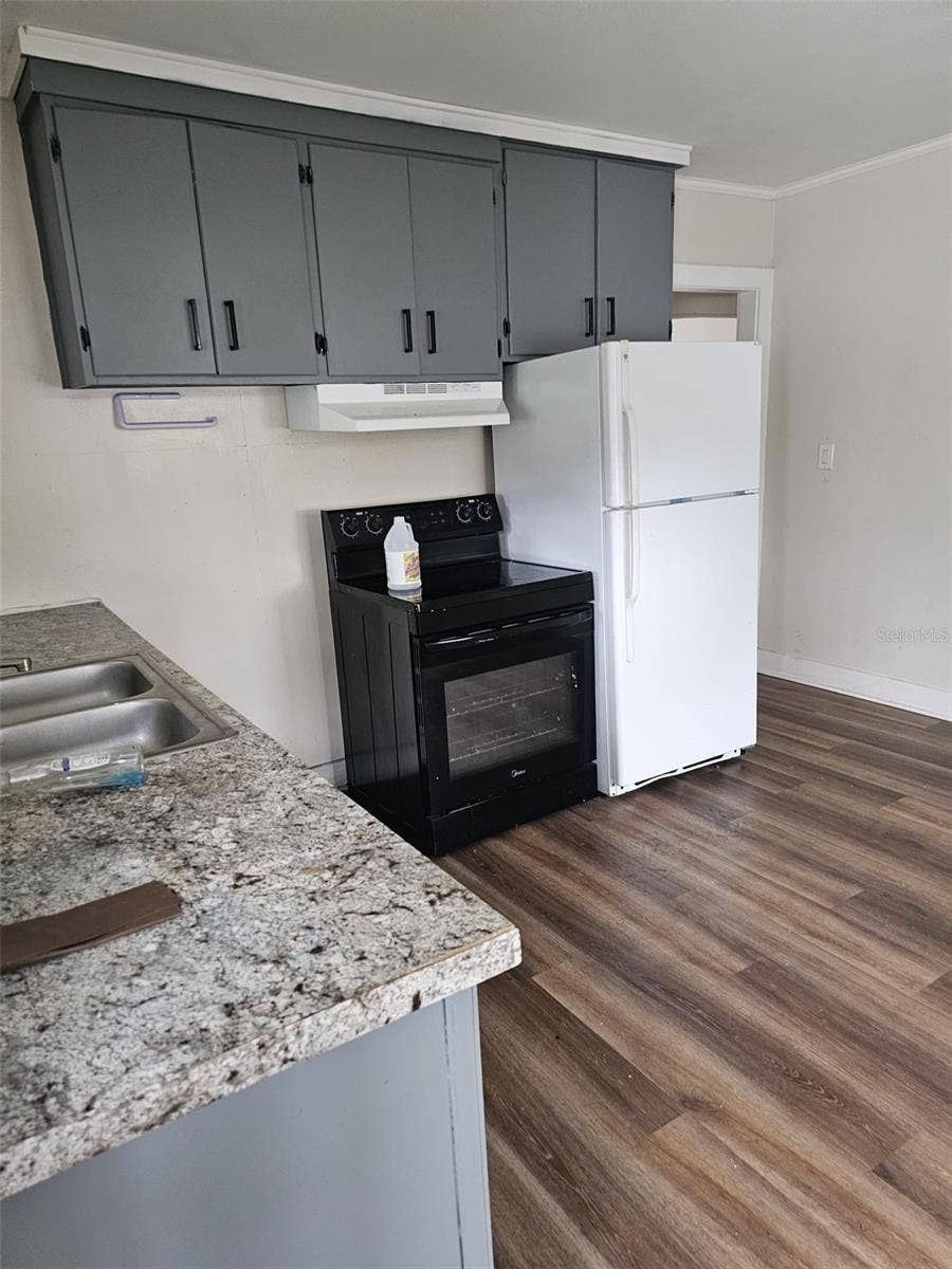 609 NE 8TH AVENUE, Ocala, FL 34470