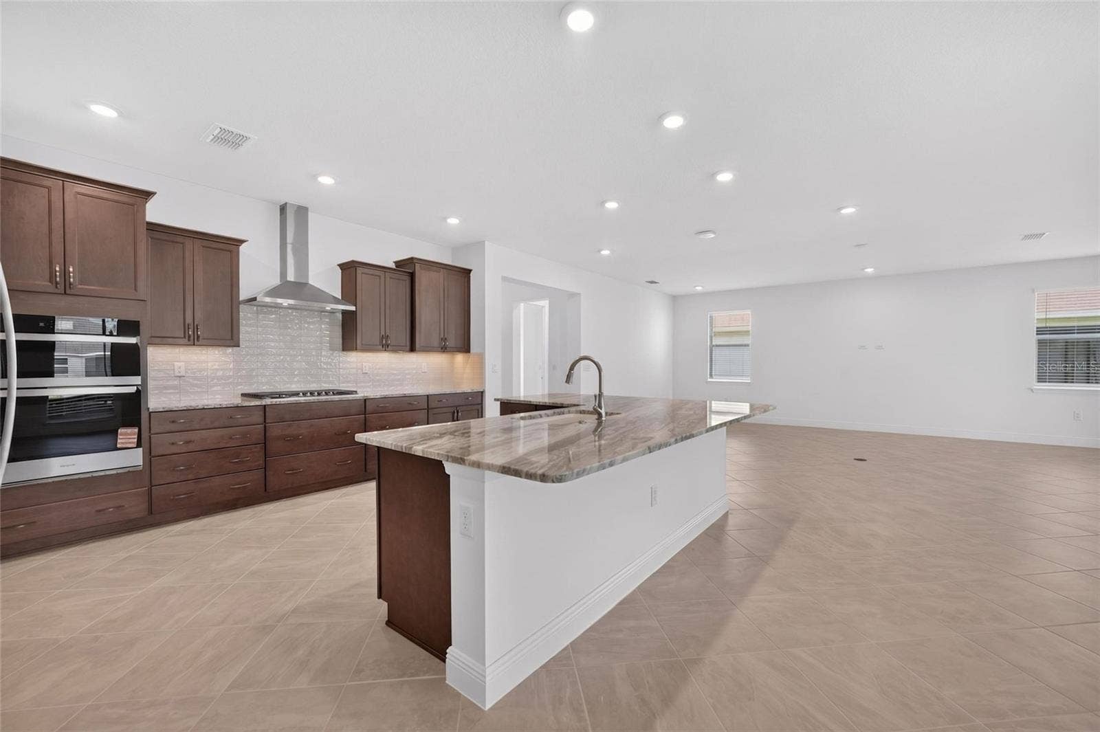 10330 SW 106TH COURT, Ocala, FL 34481 10330 SW 106TH COURT, Ocala, FL 34481
