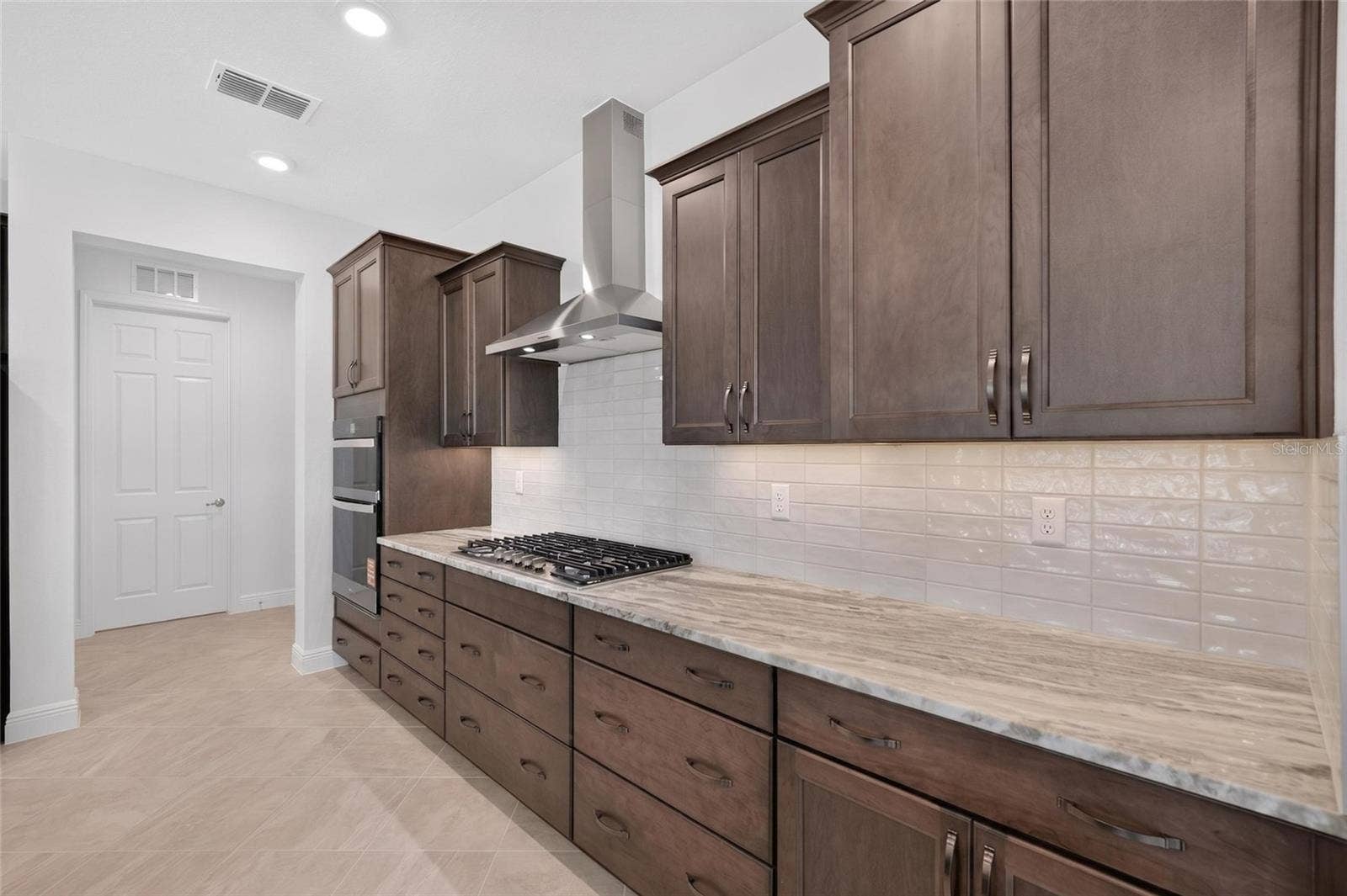 10330 SW 106TH COURT, Ocala, FL 34481 10330 SW 106TH COURT, Ocala, FL 34481