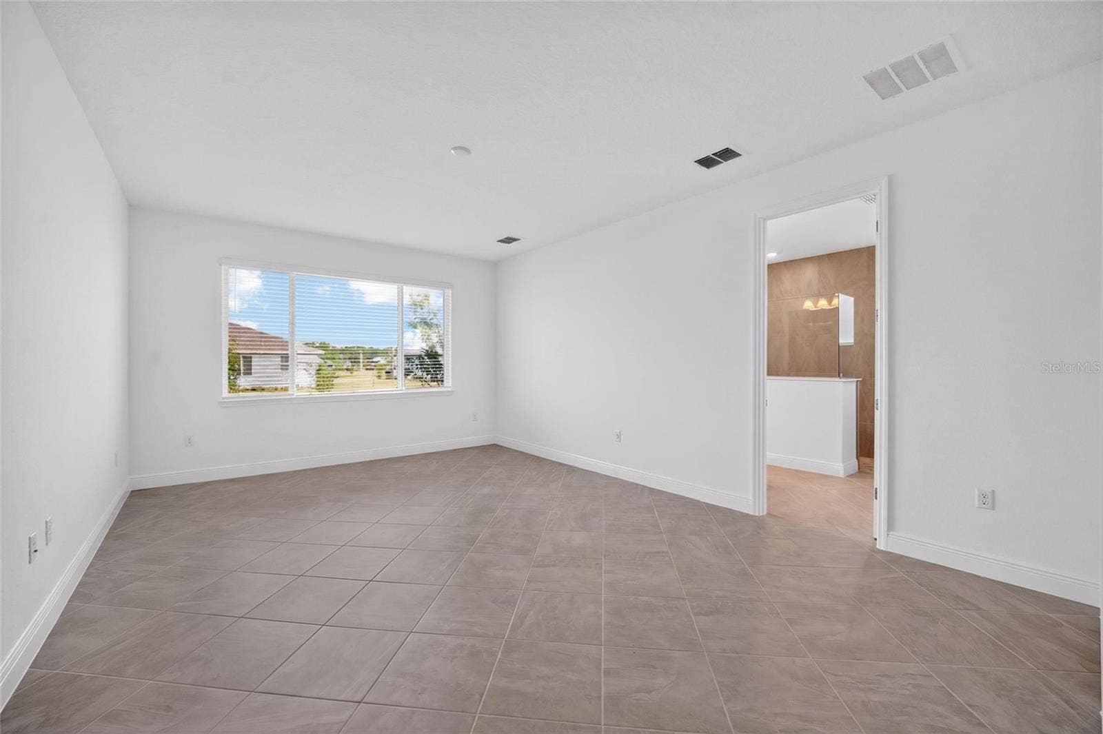 10330 SW 106TH COURT, Ocala, FL 34481 10330 SW 106TH COURT, Ocala, FL 34481