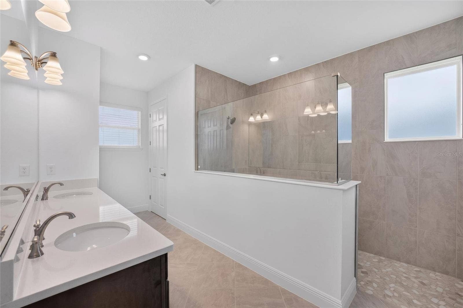 10330 SW 106TH COURT, Ocala, FL 34481 10330 SW 106TH COURT, Ocala, FL 34481