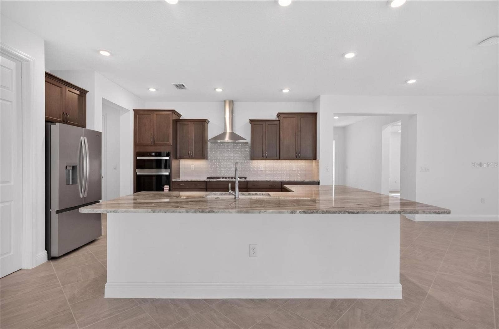 10330 SW 106TH COURT, Ocala, FL 34481 10330 SW 106TH COURT, Ocala, FL 34481