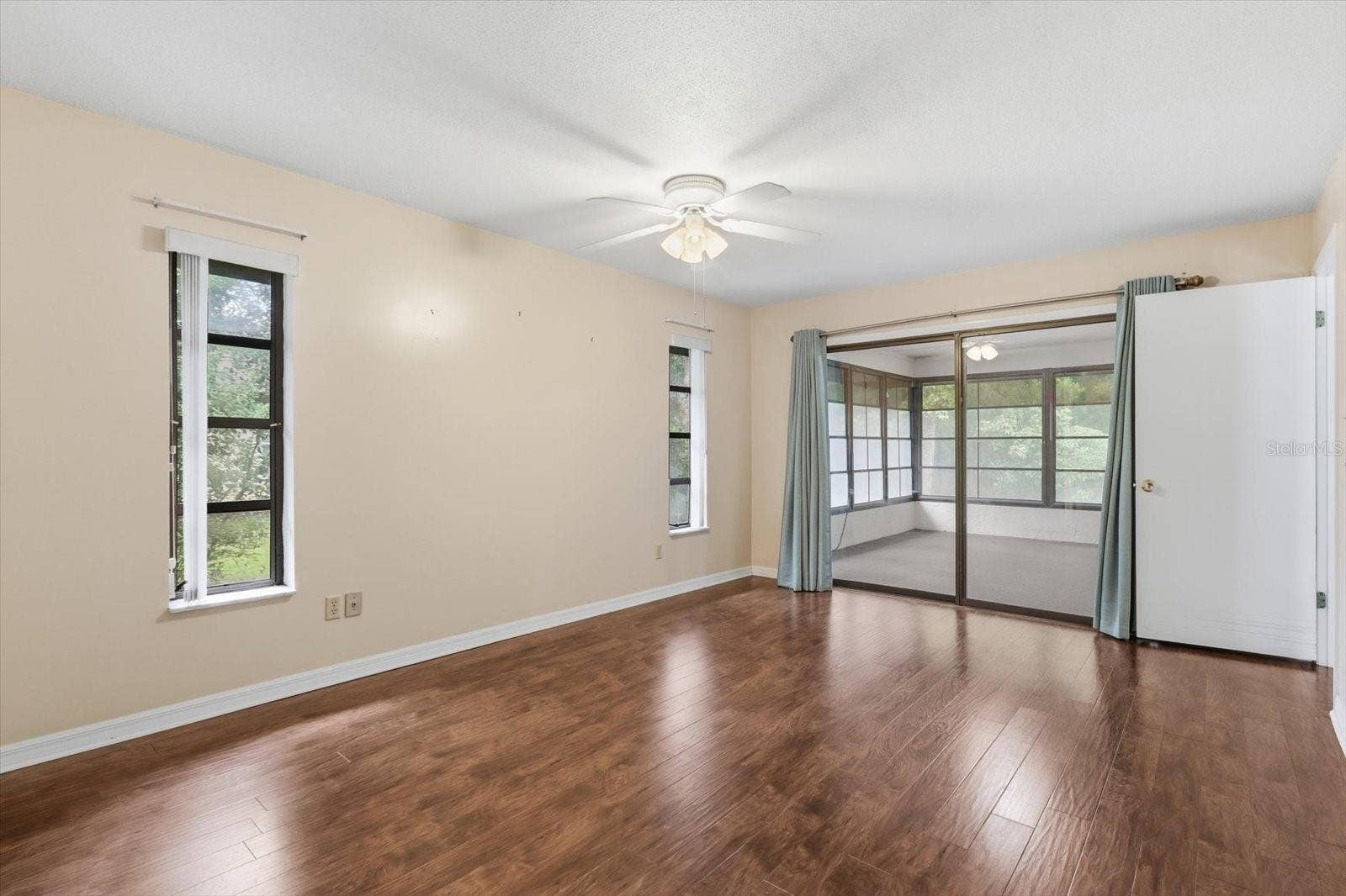 30 SYCAMORE CIRCLE, Homosassa, FL 34446