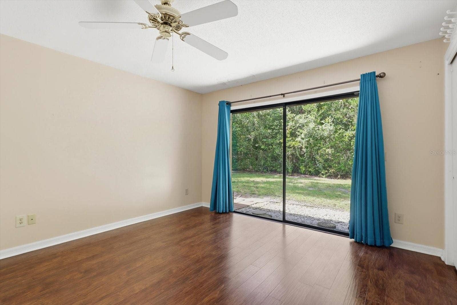 30 SYCAMORE CIRCLE, Homosassa, FL 34446