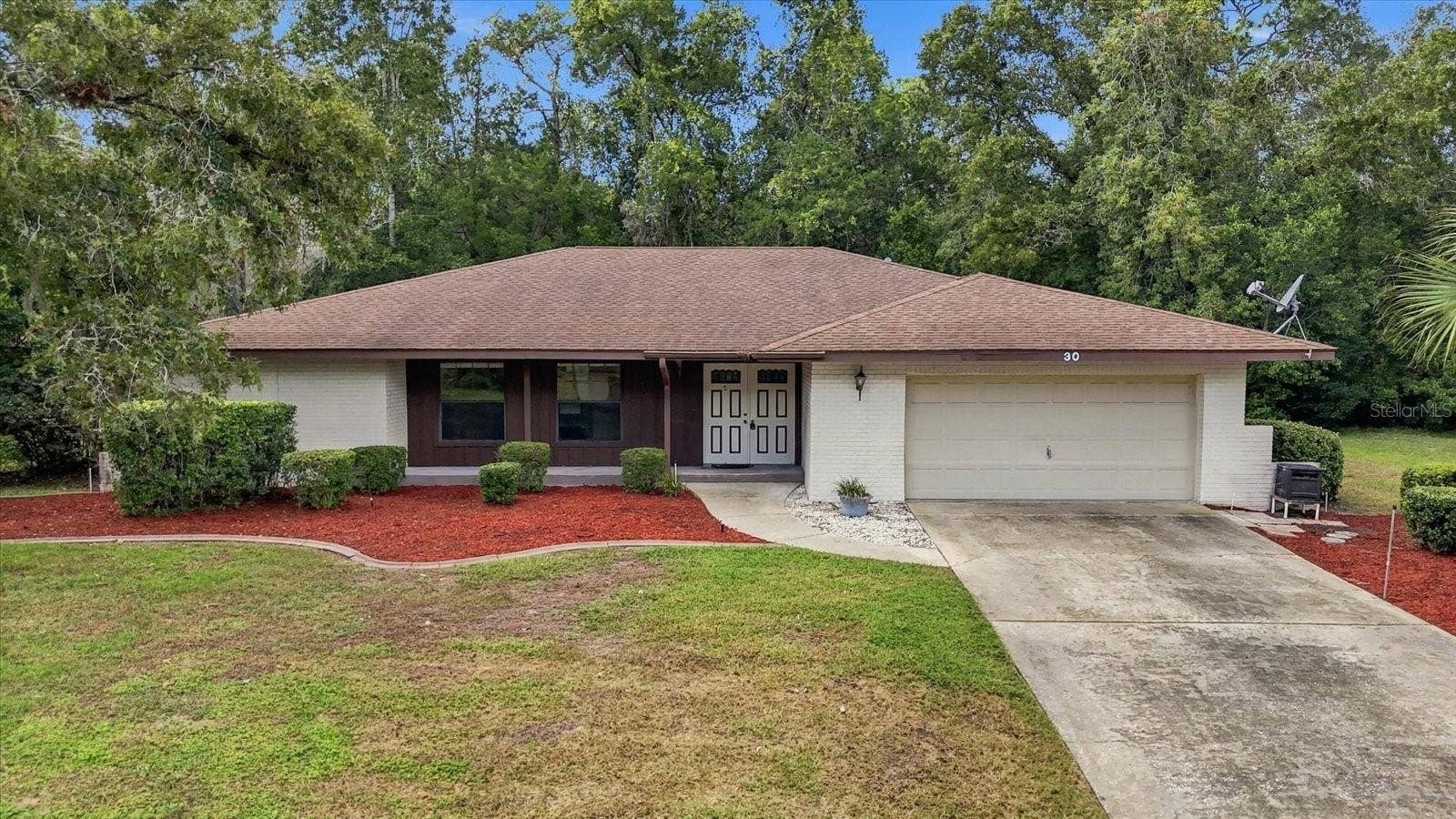 30 SYCAMORE CIRCLE, Homosassa, FL 34446