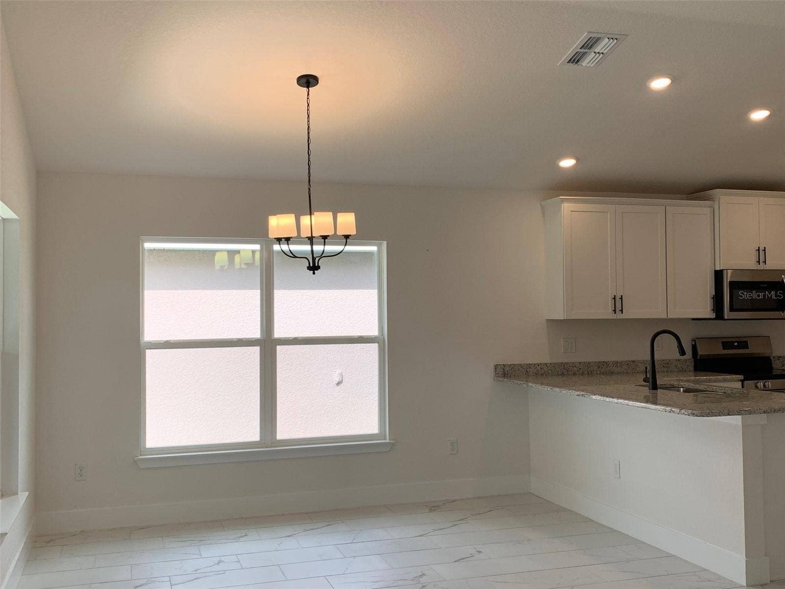 11603 GRACE ROAD, Weeki Wachee, FL 34614 Dining area