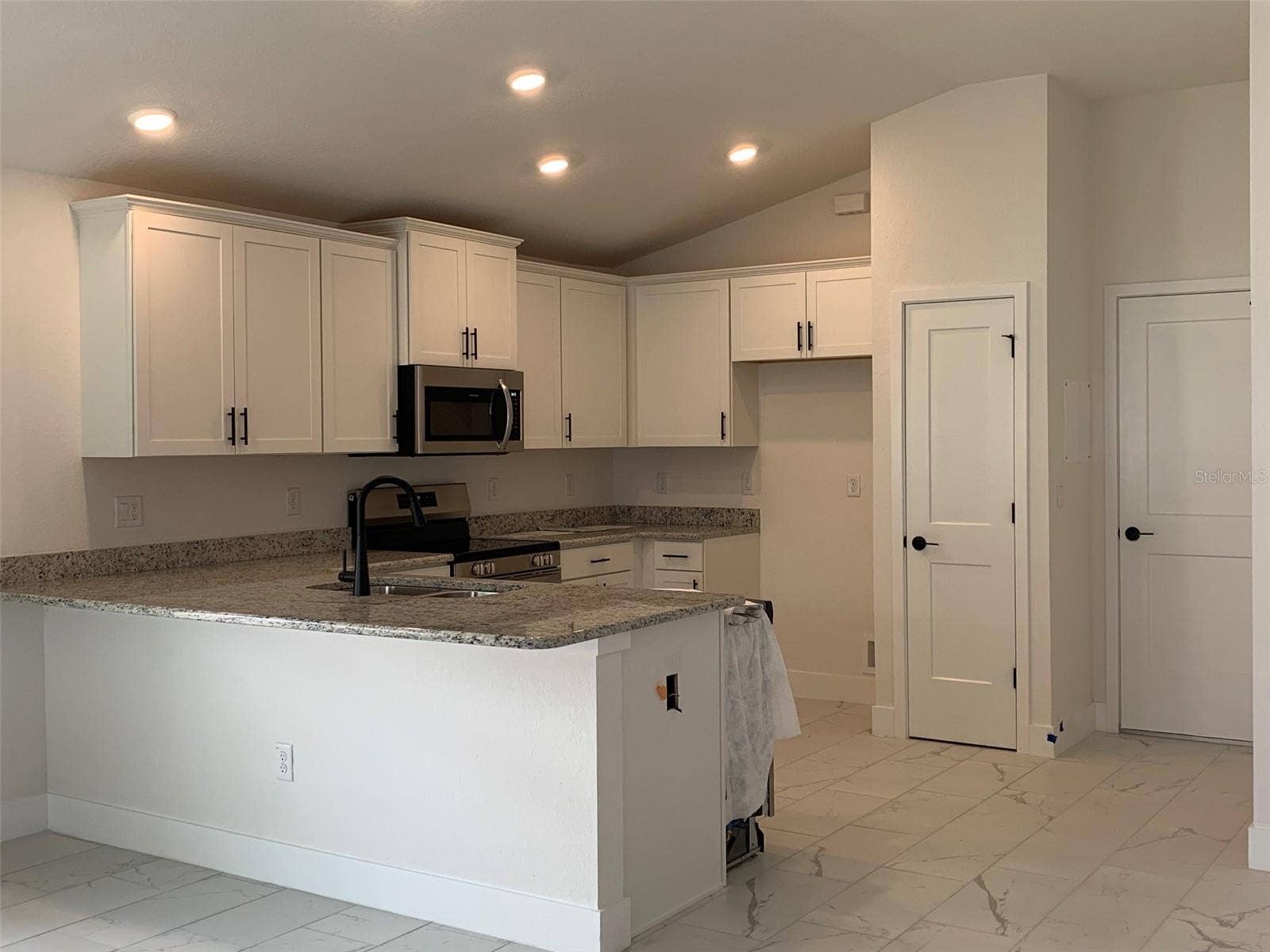 11603 GRACE ROAD, Weeki Wachee, FL 34614 Kitchen