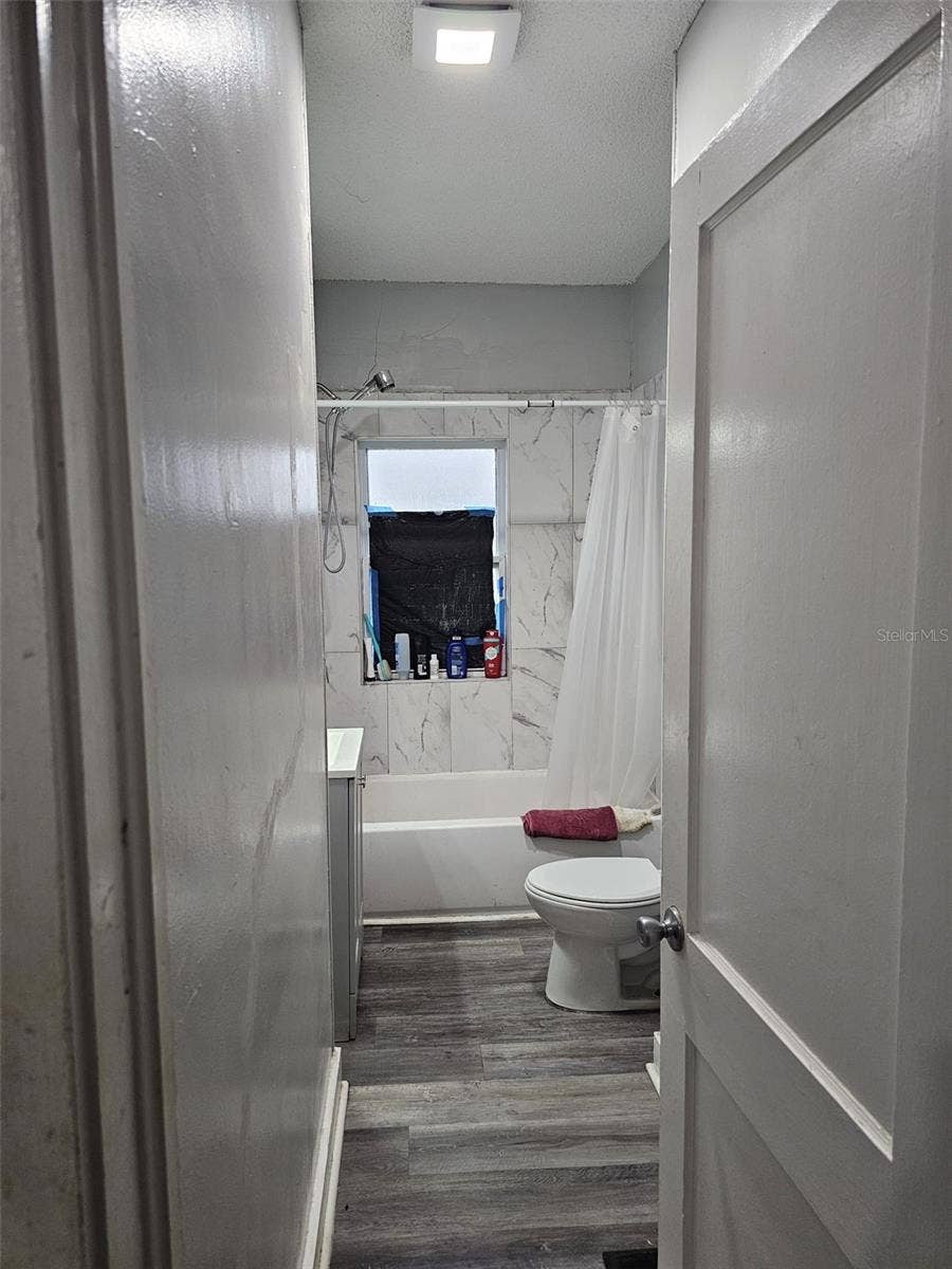 619 NE 8TH AVENUE, Ocala, FL 34470 619 NE 8TH AVENUE, Ocala, FL 34470
