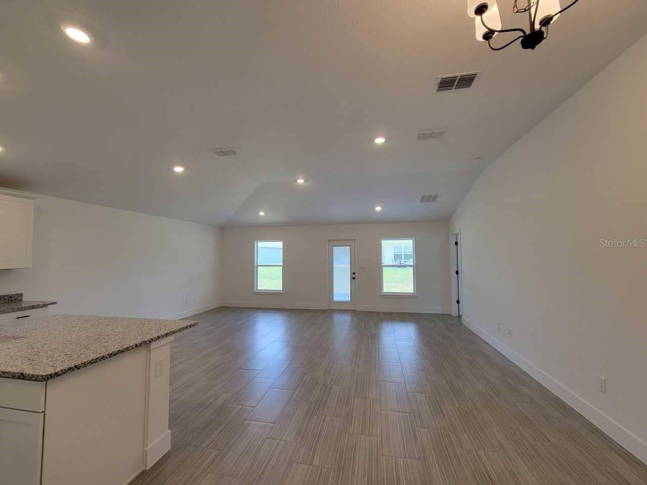 4501 SW 91ST LANE ROAD, Ocala, FL 34476 Picture of similar home for illustrative purposes only! Colors and features will vary!