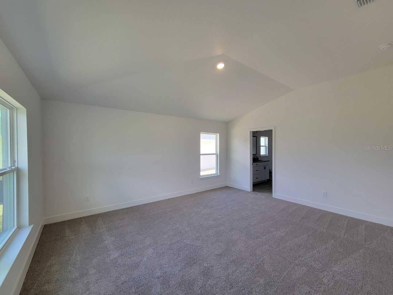 4501 SW 91ST LANE ROAD, Ocala, FL 34476 Picture of similar home for illustrative purposes only! Colors and features will vary!