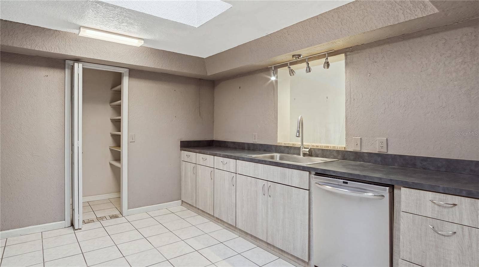 10012 N TALL PINES TERRACE, Dunnellon, FL 34434 10012 N TALL PINES TERRACE, Dunnellon, FL 34434