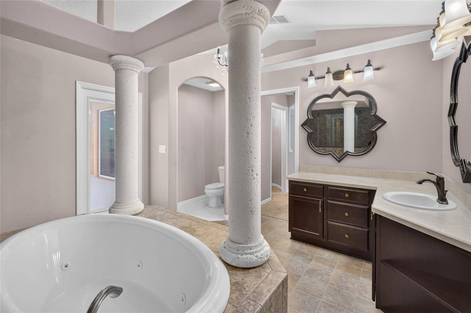 5286 W YEARLING DRIVE, Beverly Hills, FL 34465 Jetted Soaking Tub