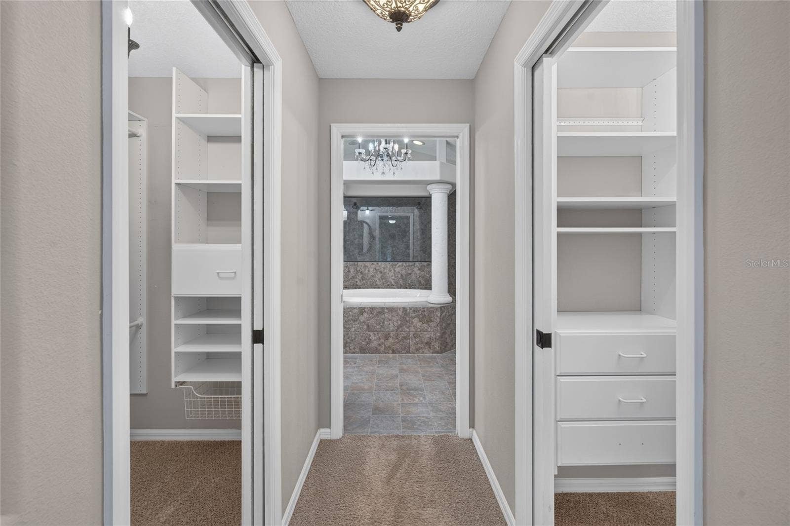 5286 W YEARLING DRIVE, Beverly Hills, FL 34465 Dual walk in Closets with Organizer Systems