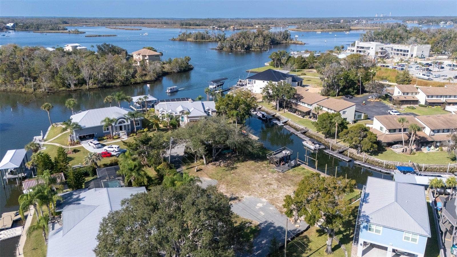 1924 SE 3RD COURT, Crystal River, FL 34429 1924 SE 3RD COURT, Crystal River, FL 34429