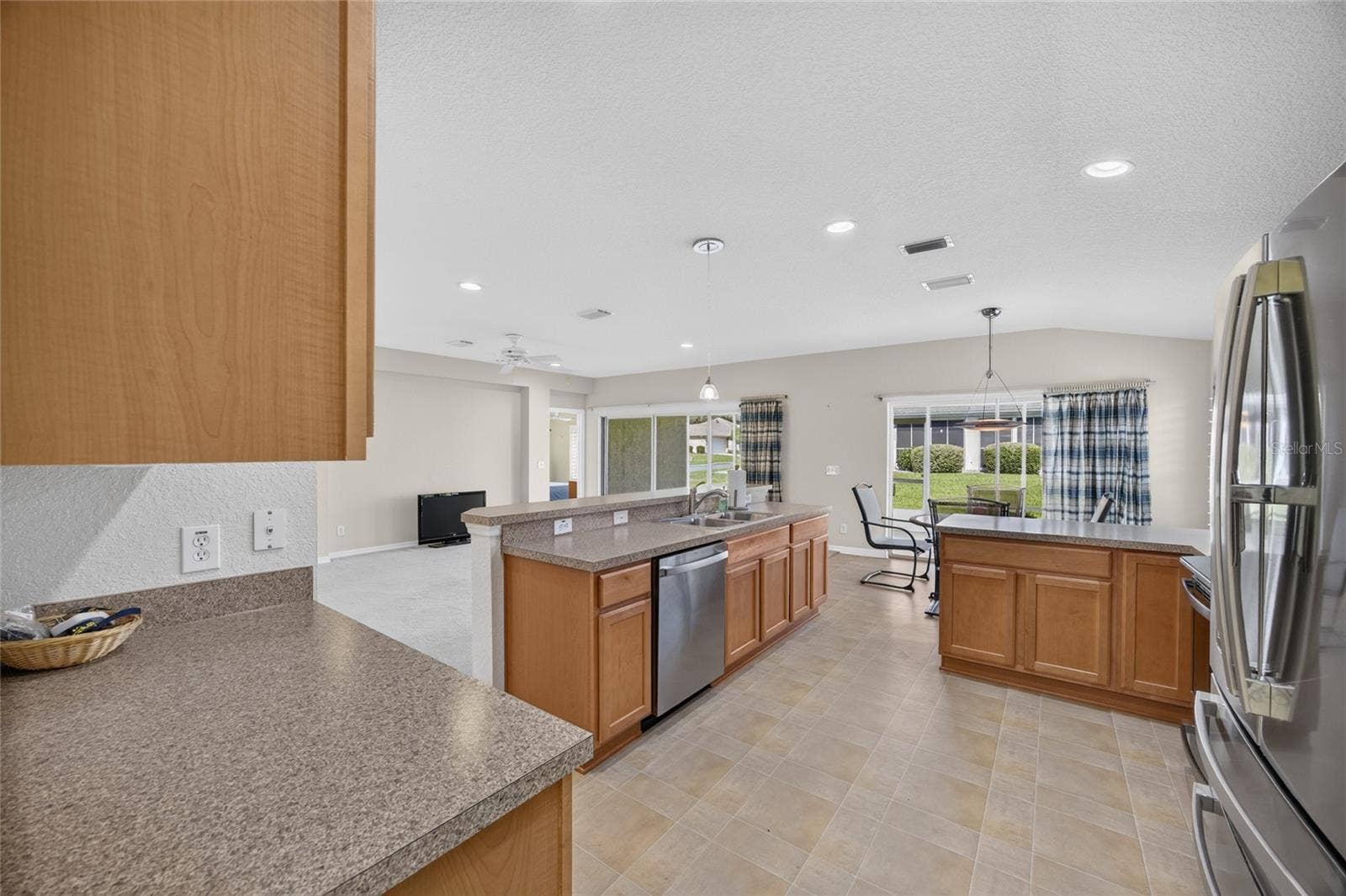 13417 SE 86TH CIRCLE, Summerfield, FL 34491 13417 SE 86TH CIRCLE, Summerfield, FL 34491