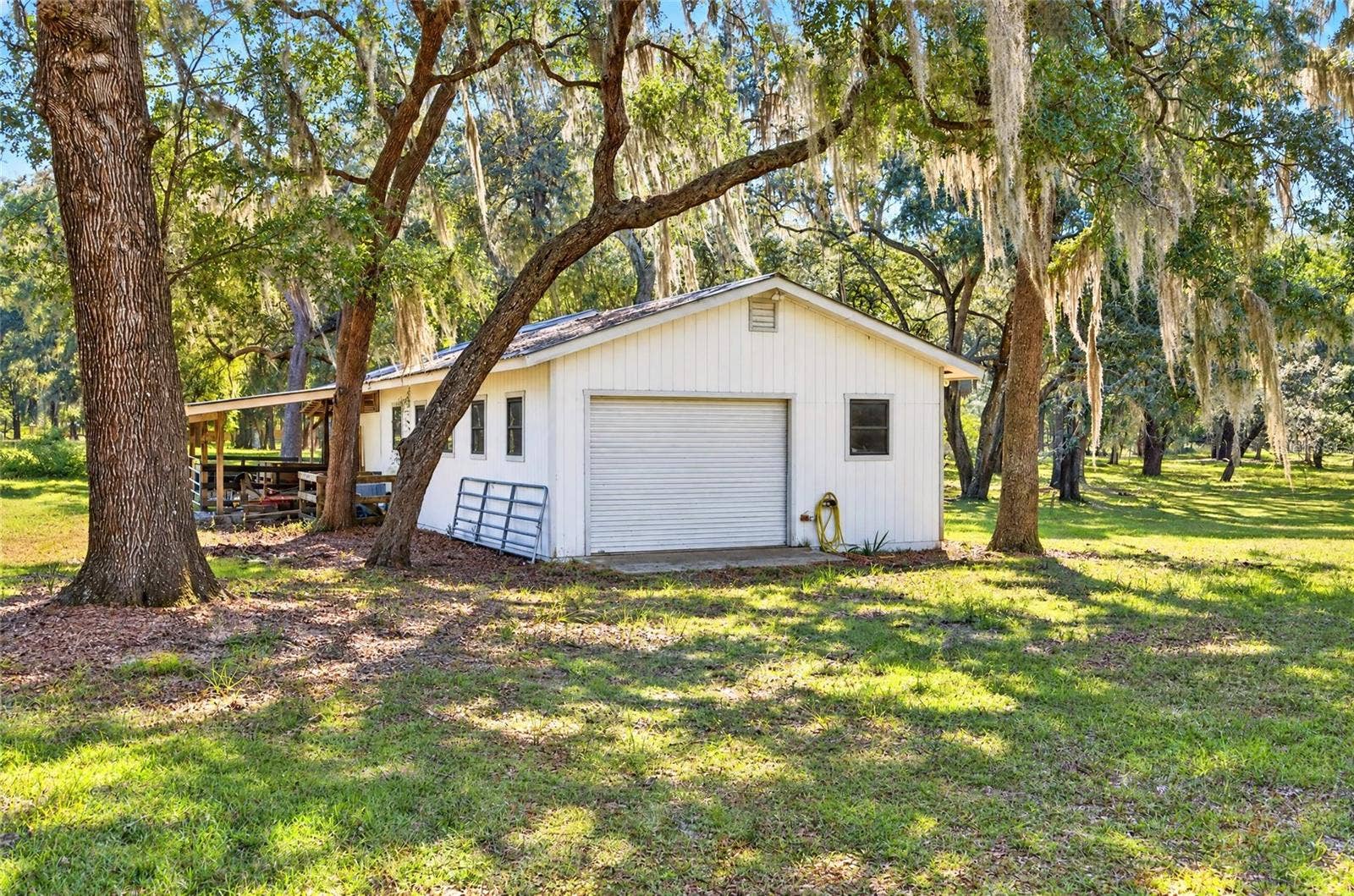 2750 NE 175TH STREET ROAD, Citra, FL 32113