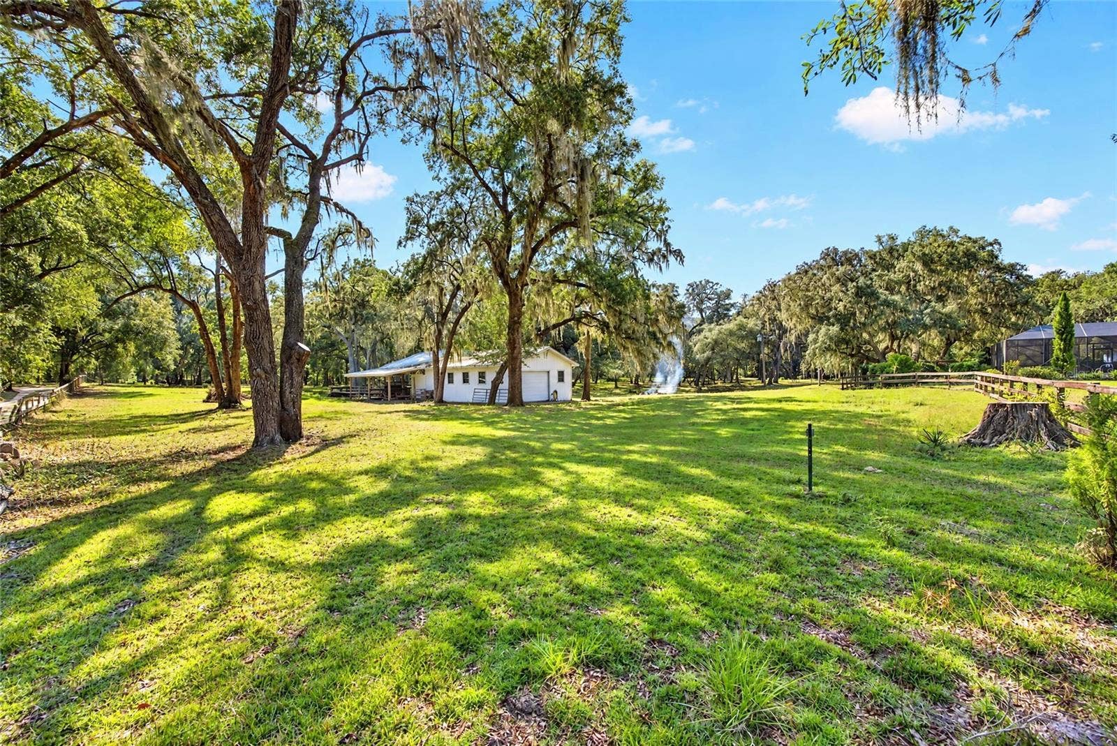 2750 NE 175TH STREET ROAD, Citra, FL 32113