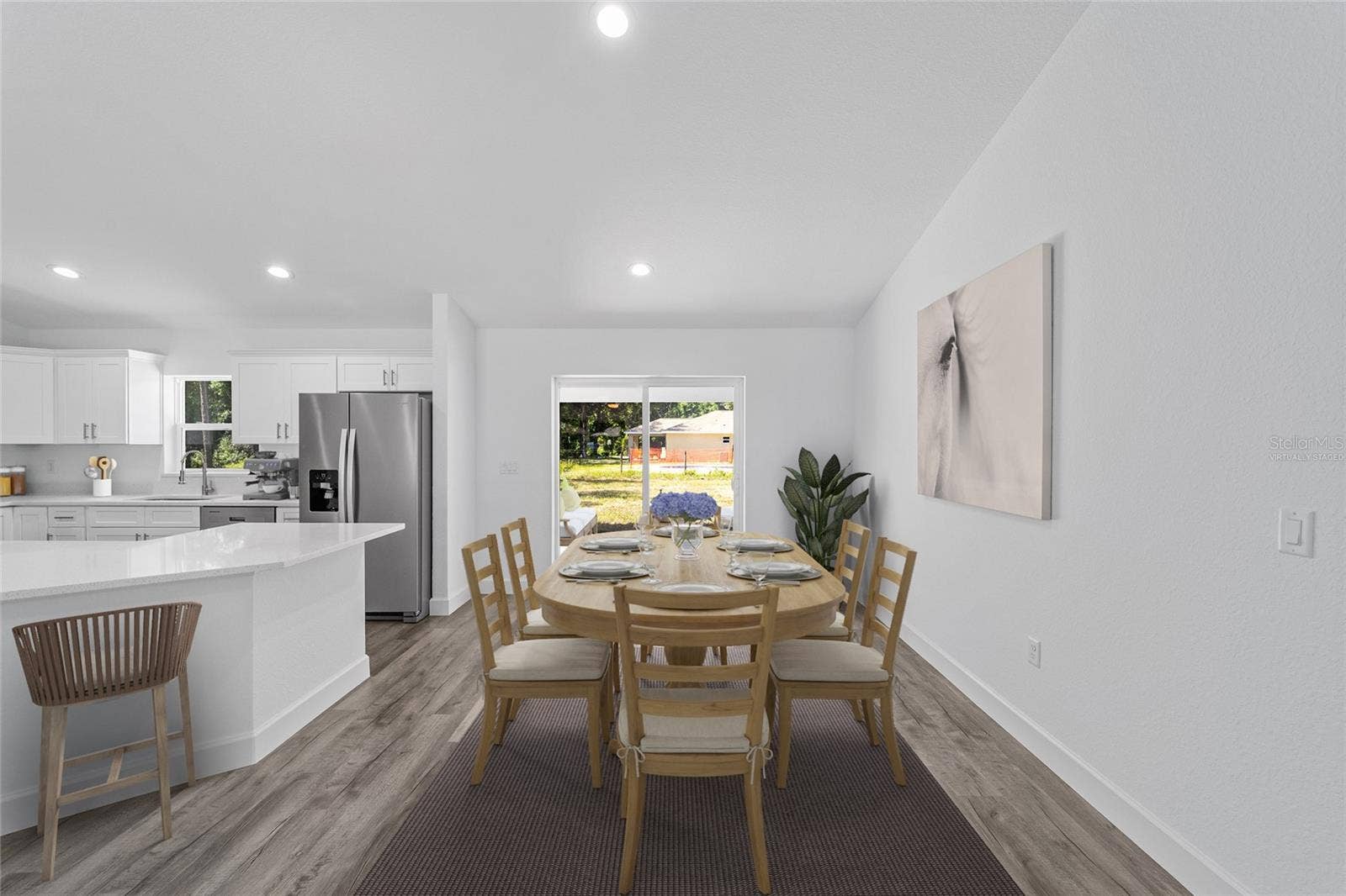 Model Home Dining Area Virtually Staged