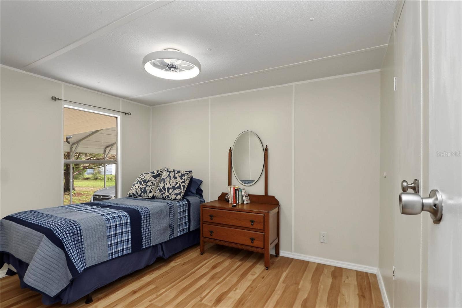 17946 SW 31ST STREET, Dunnellon, FL 34432 Back bedroom
