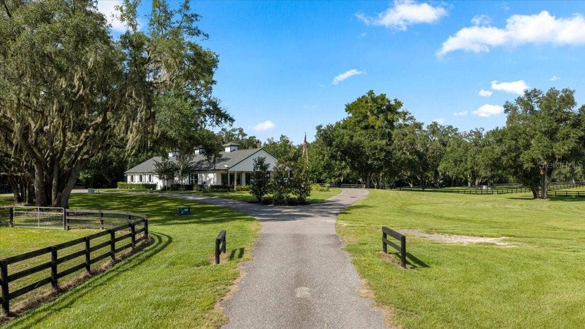 11140 NW 160TH AVENUE, Morriston, FL 32668 11140 NW 160TH AVENUE, Morriston, FL 32668