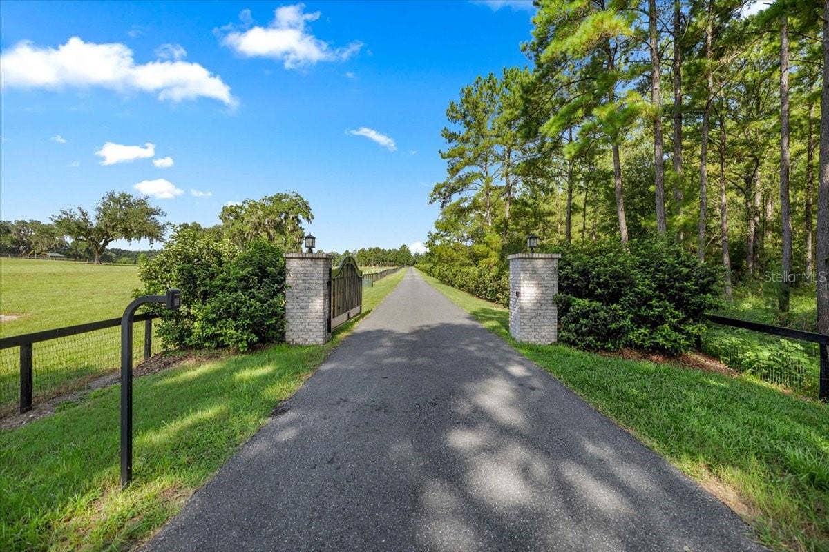 11140 NW 160TH AVENUE, Morriston, FL 32668 11140 NW 160TH AVENUE, Morriston, FL 32668