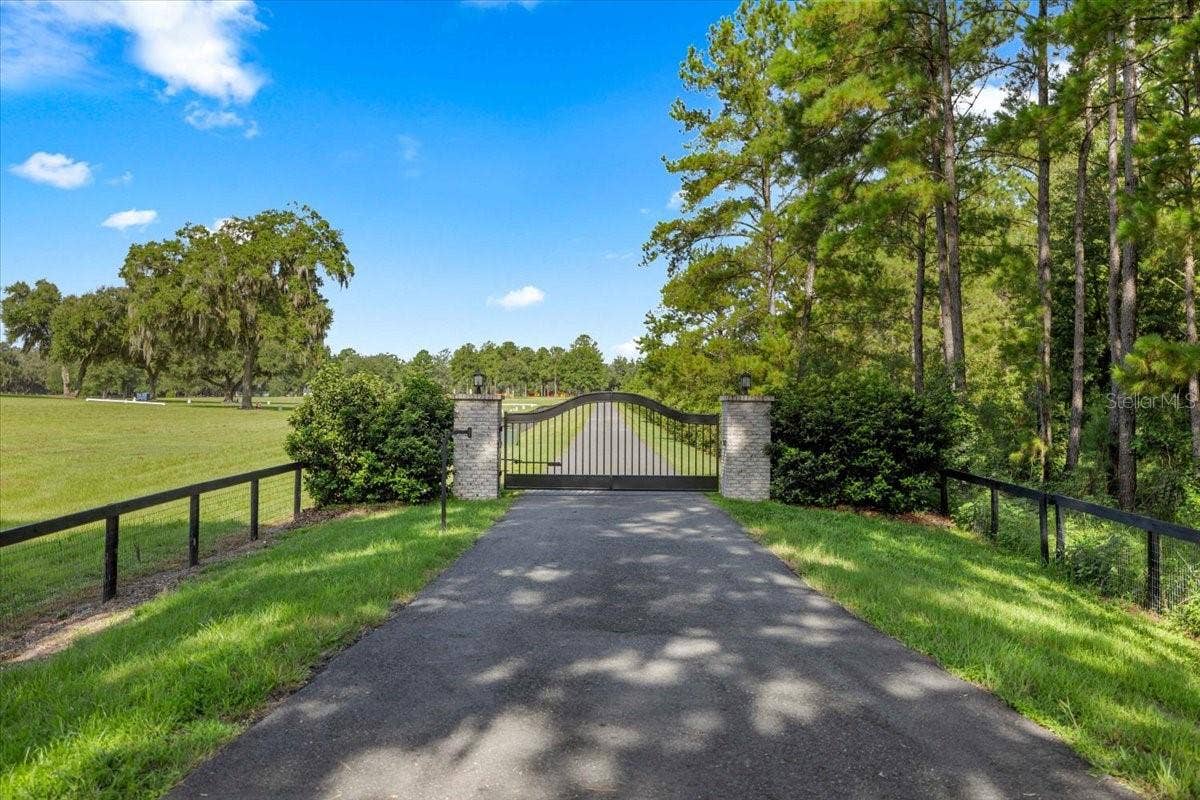 11140 NW 160TH AVENUE, Morriston, FL 32668 11140 NW 160TH AVENUE, Morriston, FL 32668