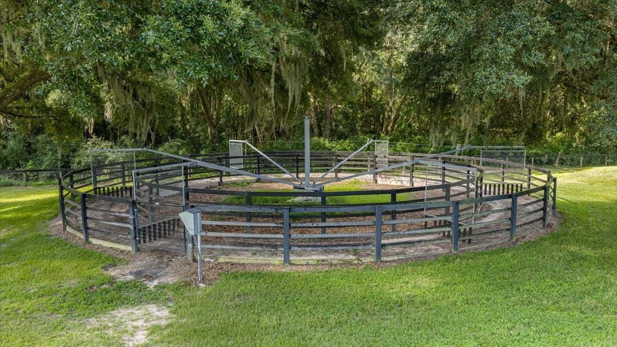 11140 NW 160TH AVENUE, Morriston, FL 32668 11140 NW 160TH AVENUE, Morriston, FL 32668
