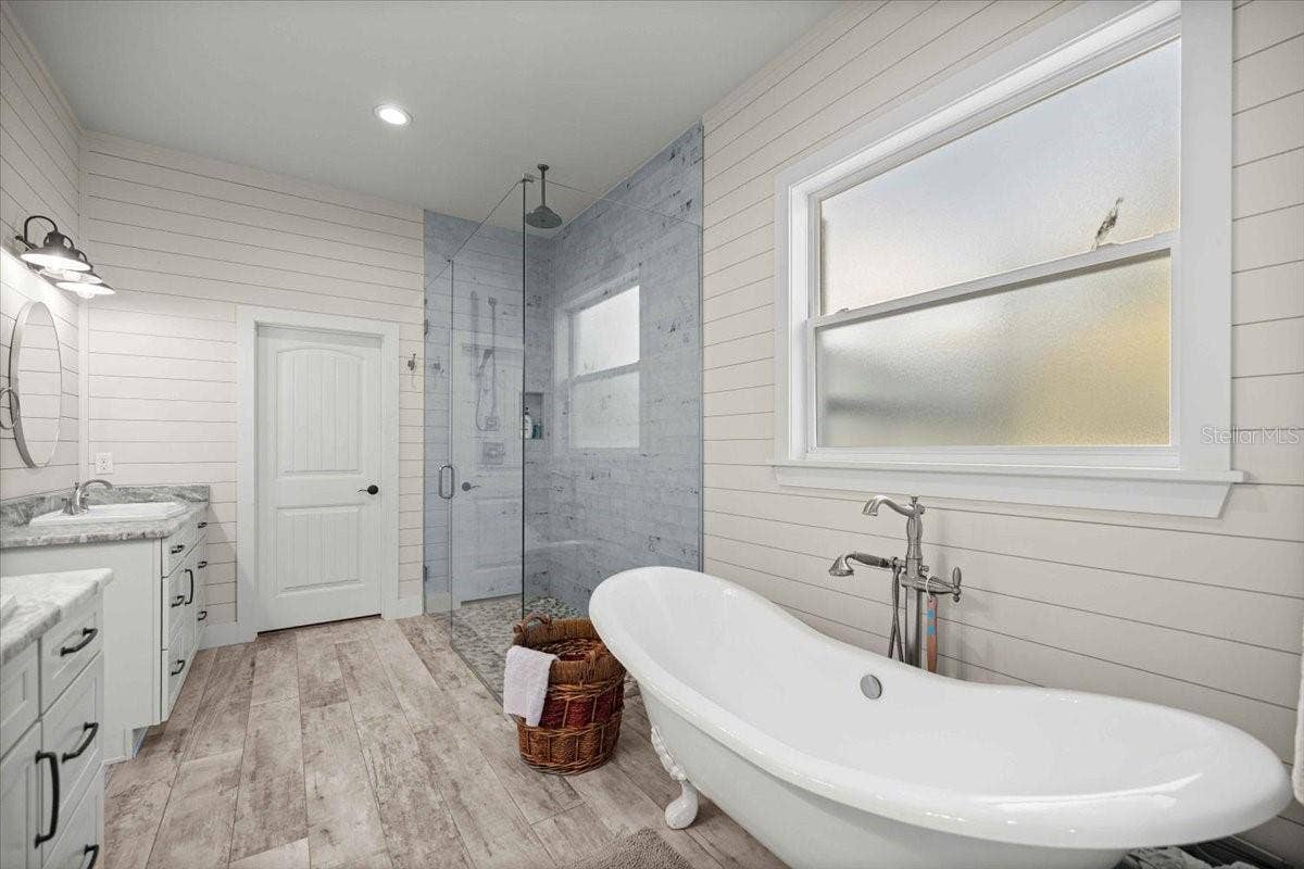 11140 NW 160TH AVENUE, Morriston, FL 32668 11140 NW 160TH AVENUE, Morriston, FL 32668