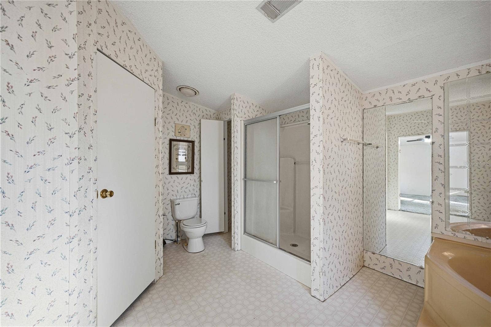 16849 SW 47TH PLACE ROAD, Ocala, FL 34481 16849 SW 47TH PLACE ROAD, Ocala, FL 34481