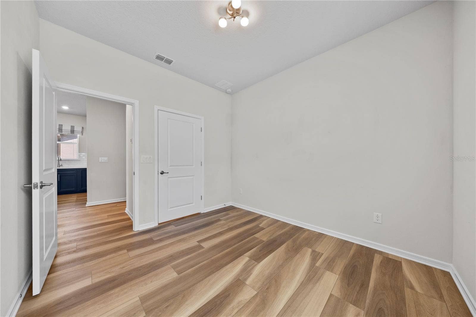 6127 SW 93RD CIRCLE, Ocala, FL 34481 6127 SW 93RD CIRCLE, Ocala, FL 34481
