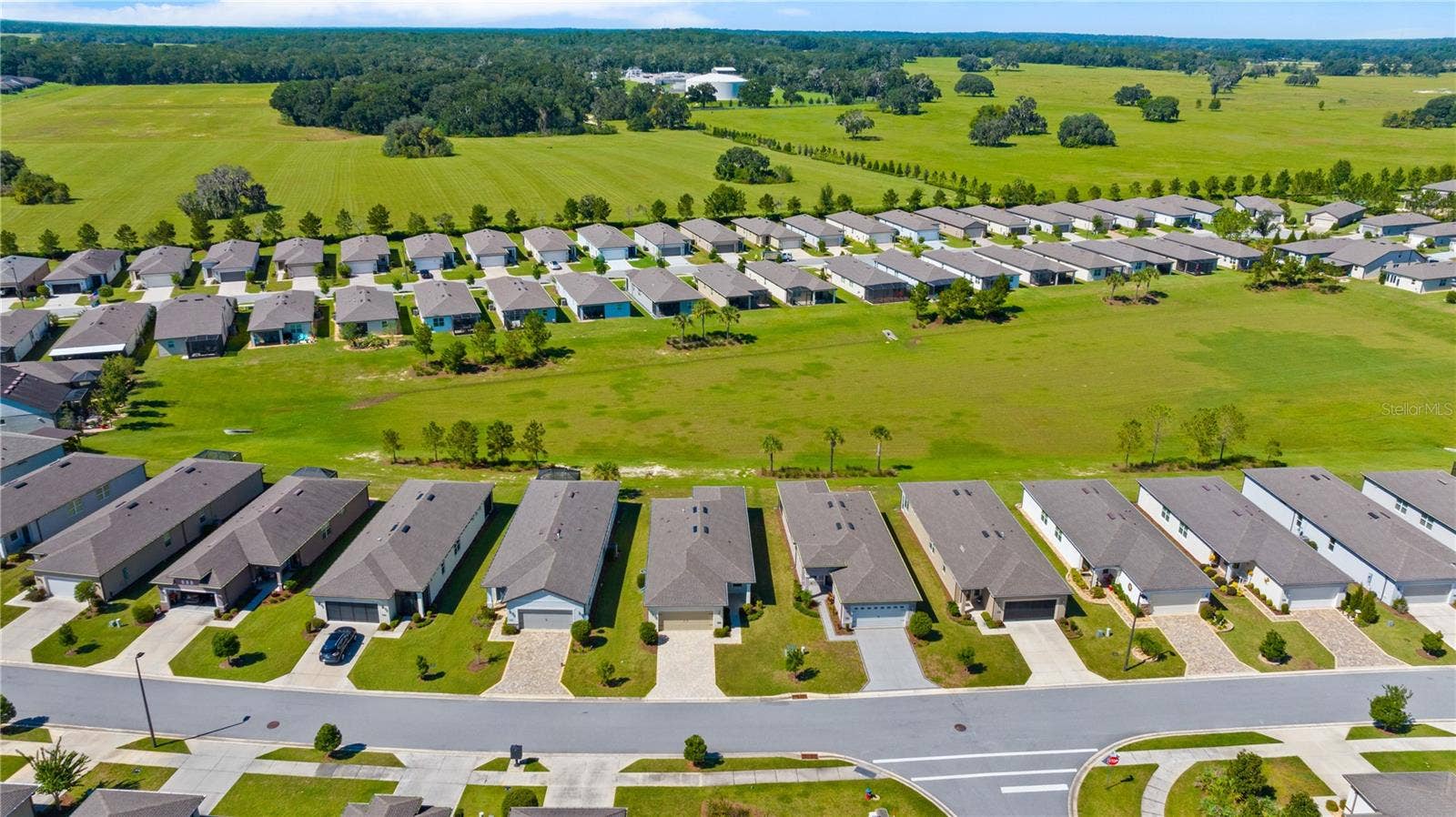 6127 SW 93RD CIRCLE, Ocala, FL 34481 6127 SW 93RD CIRCLE, Ocala, FL 34481