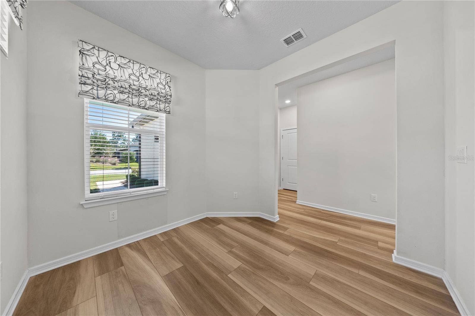 6127 SW 93RD CIRCLE, Ocala, FL 34481 6127 SW 93RD CIRCLE, Ocala, FL 34481