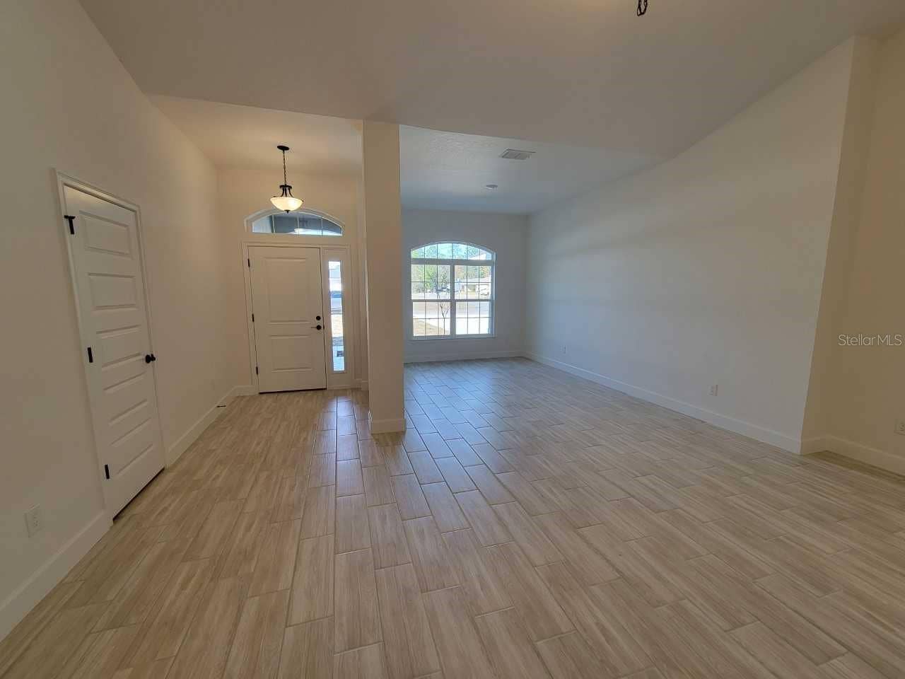 13402 SW 64TH STREET ROAD, Ocala, FL 34481 Picture of similar home for illustrative purposes only. Colors and features will vary!
