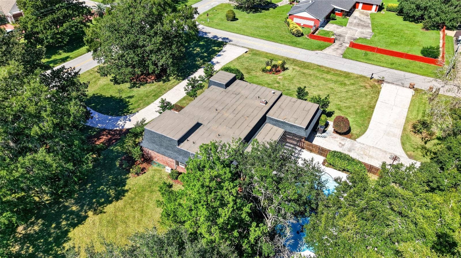 1111 SE 22ND AVENUE, Ocala, FL 34471 1111 SE 22ND AVENUE, Ocala, FL 34471
