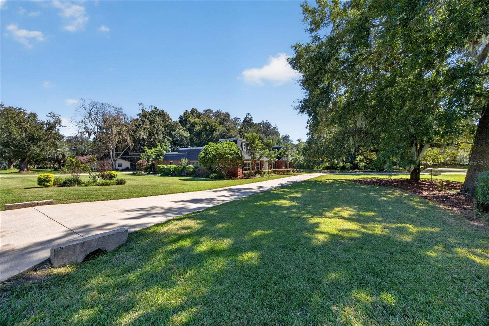 1111 SE 22ND AVENUE, Ocala, FL 34471 1111 SE 22ND AVENUE, Ocala, FL 34471