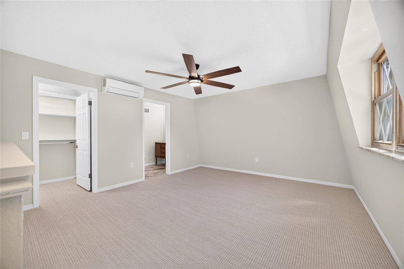1111 SE 22ND AVENUE, Ocala, FL 34471 1111 SE 22ND AVENUE, Ocala, FL 34471