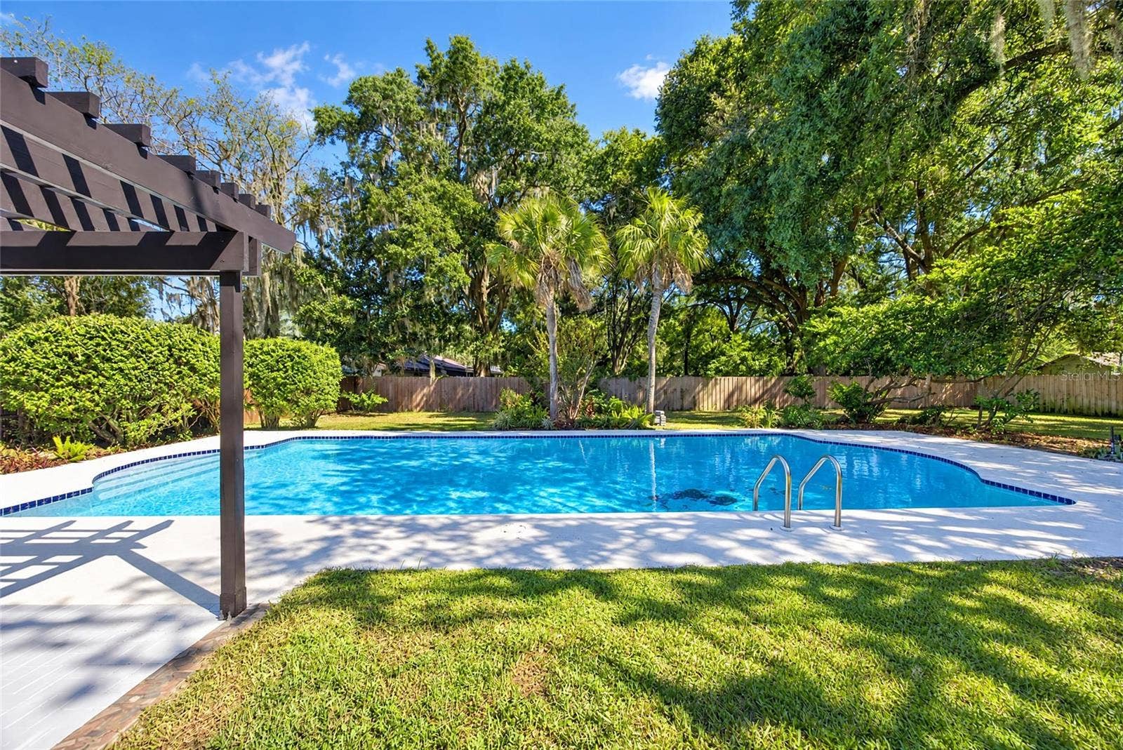 1111 SE 22ND AVENUE, Ocala, FL 34471 1111 SE 22ND AVENUE, Ocala, FL 34471