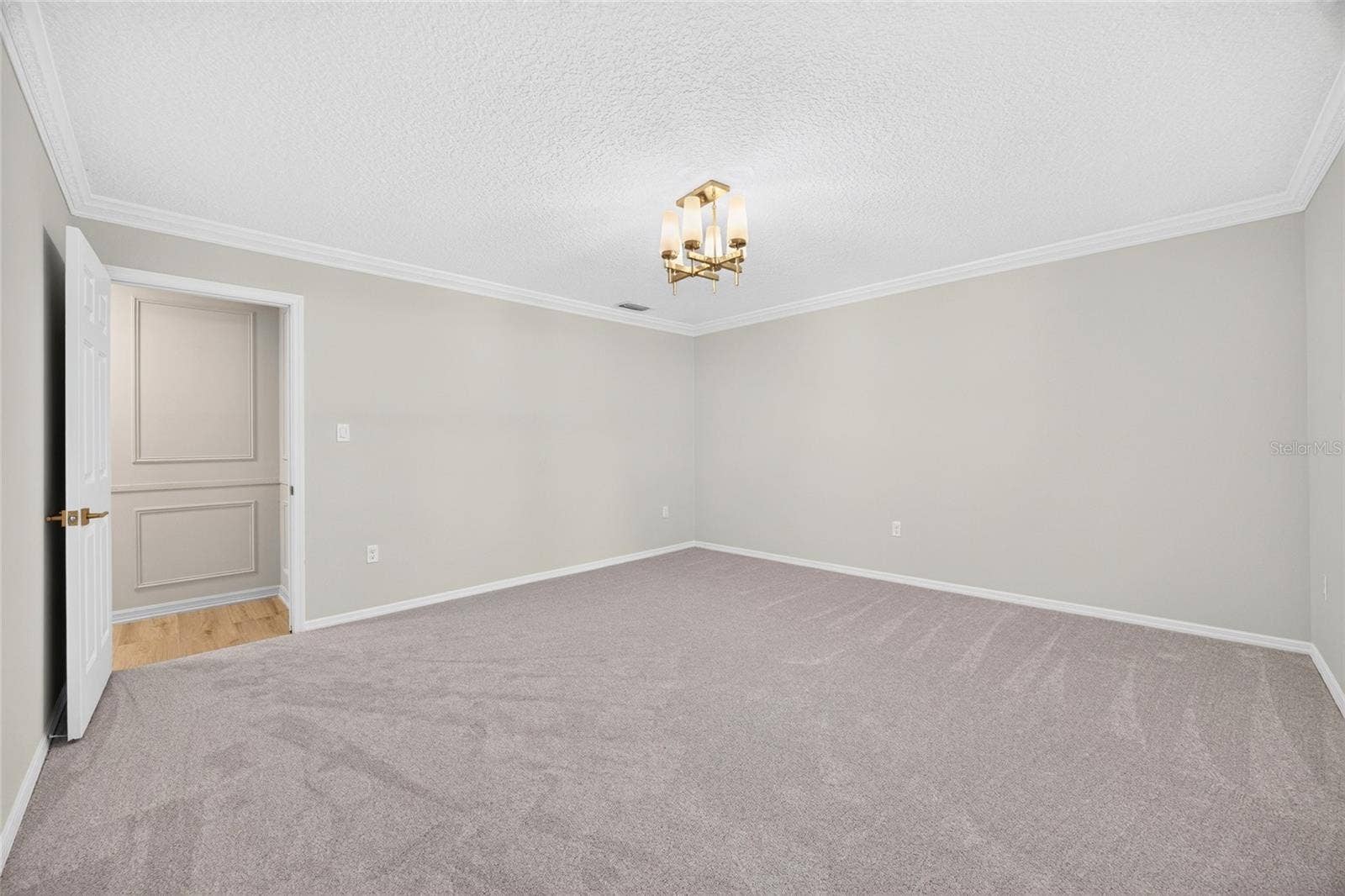 1111 SE 22ND AVENUE, Ocala, FL 34471 1111 SE 22ND AVENUE, Ocala, FL 34471
