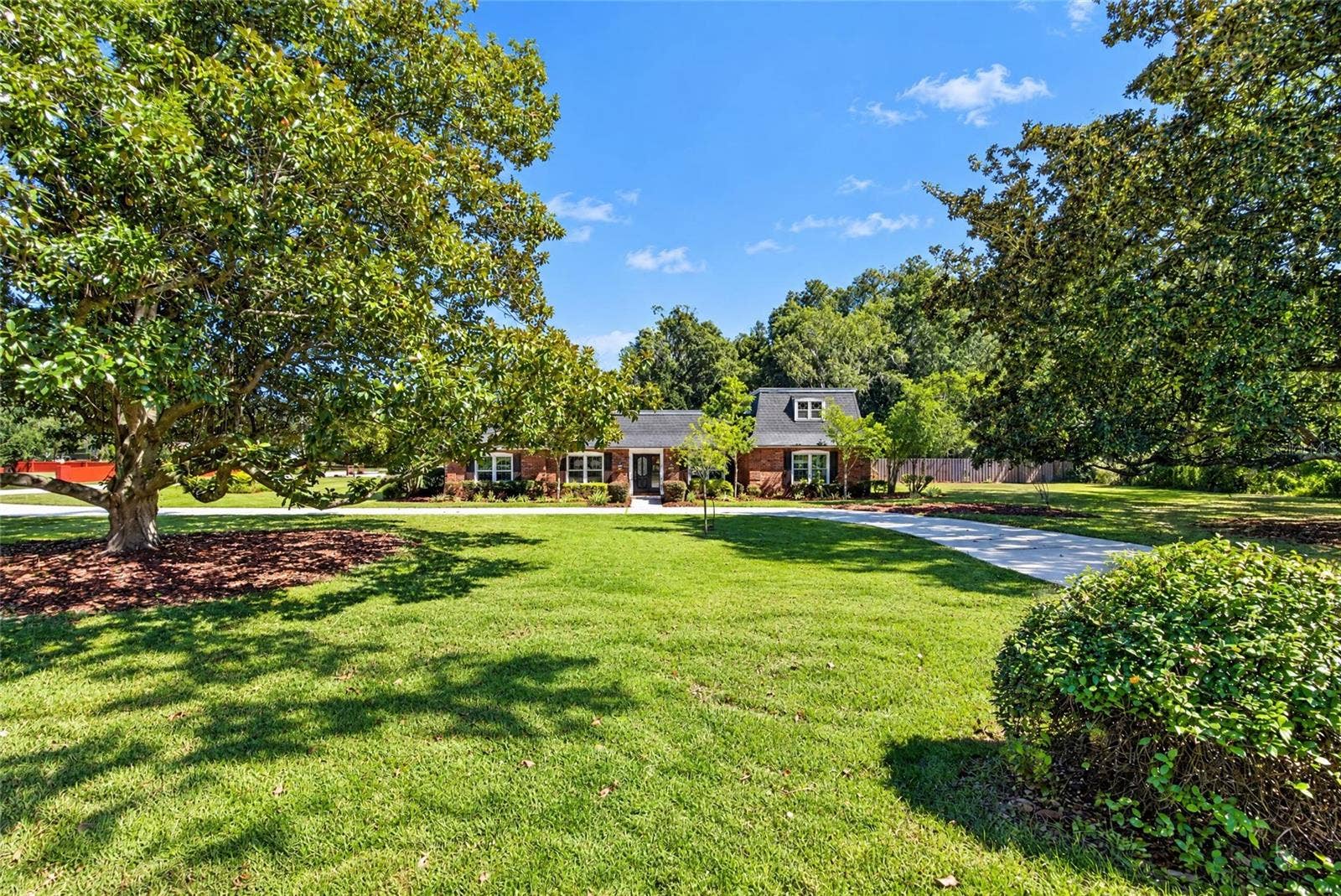 1111 SE 22ND AVENUE, Ocala, FL 34471 1111 SE 22ND AVENUE, Ocala, FL 34471
