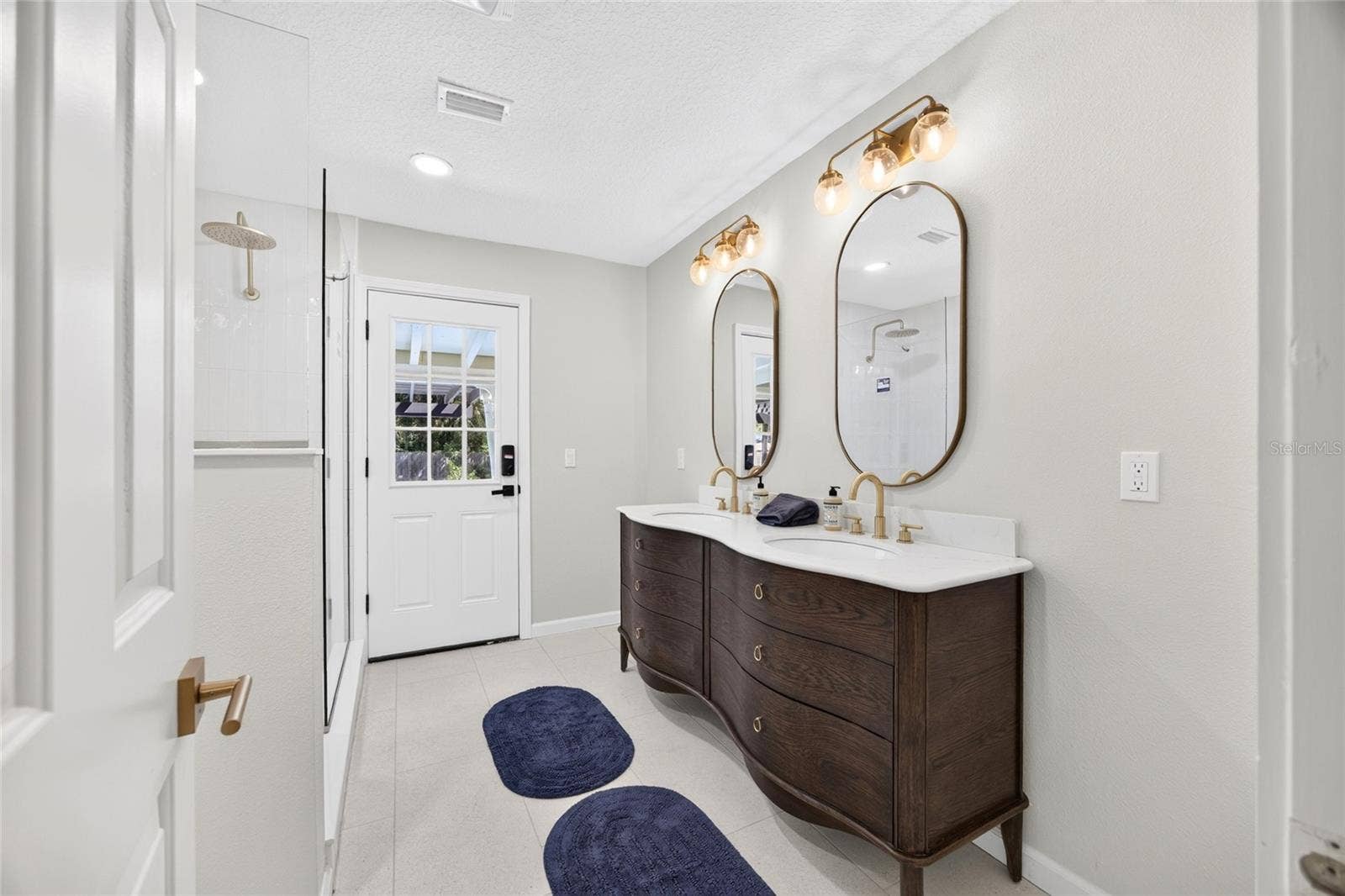 1111 SE 22ND AVENUE, Ocala, FL 34471 1111 SE 22ND AVENUE, Ocala, FL 34471