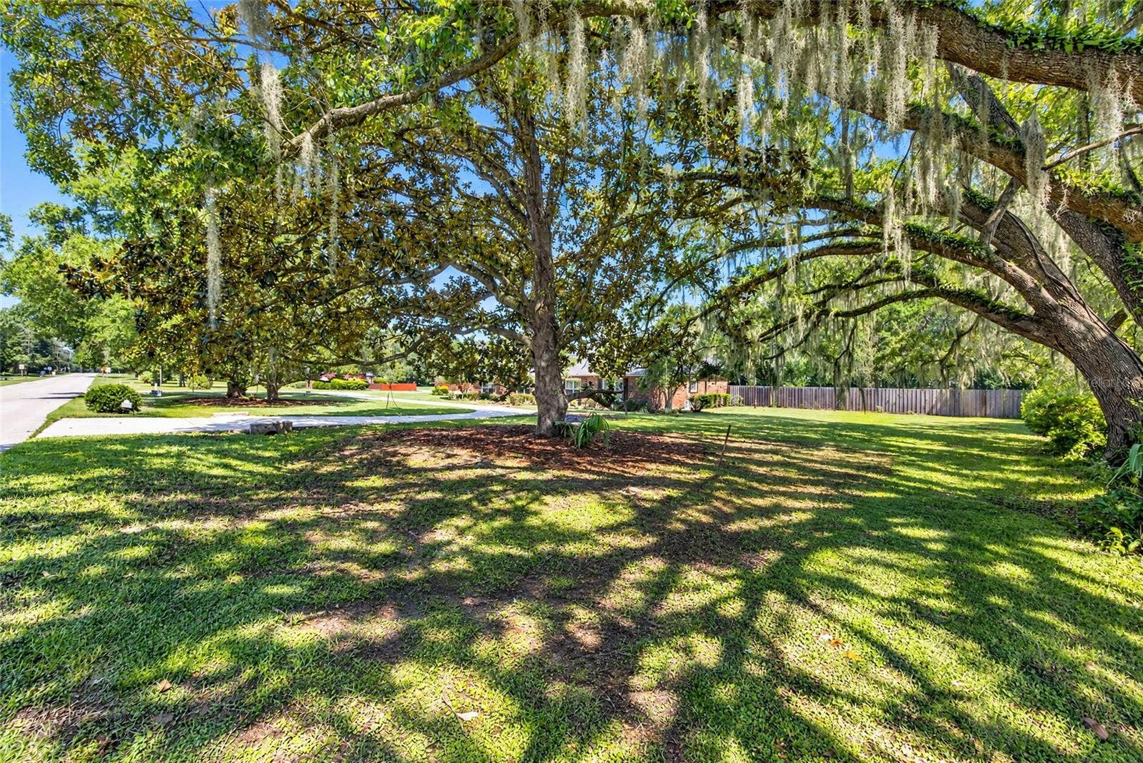 1111 SE 22ND AVENUE, Ocala, FL 34471 1111 SE 22ND AVENUE, Ocala, FL 34471
