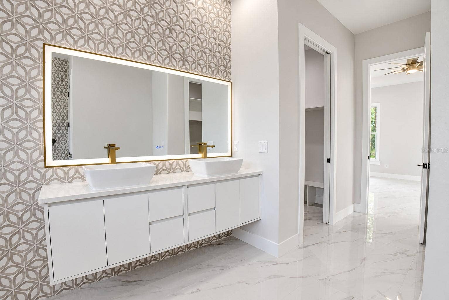 7660 SW 138TH TERRACE, Dunnellon, FL 34432 Master Bathroom